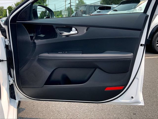 Used 2023 Kia Forte GT-Line FWD image 27