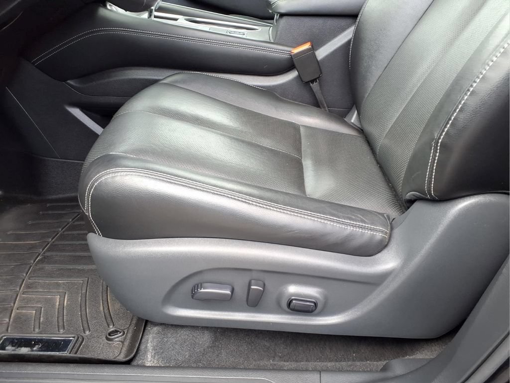 Used 2023 Nissan Murano SL AWD/4WD image 10