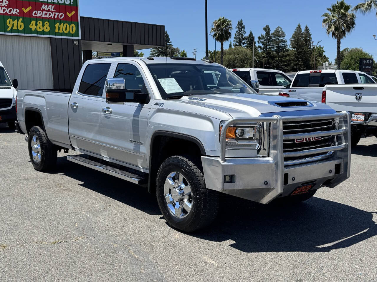 Used 2017 GMC Sierra 3500 SLT w/ Duramax Plus Package AWD/4WD image 1