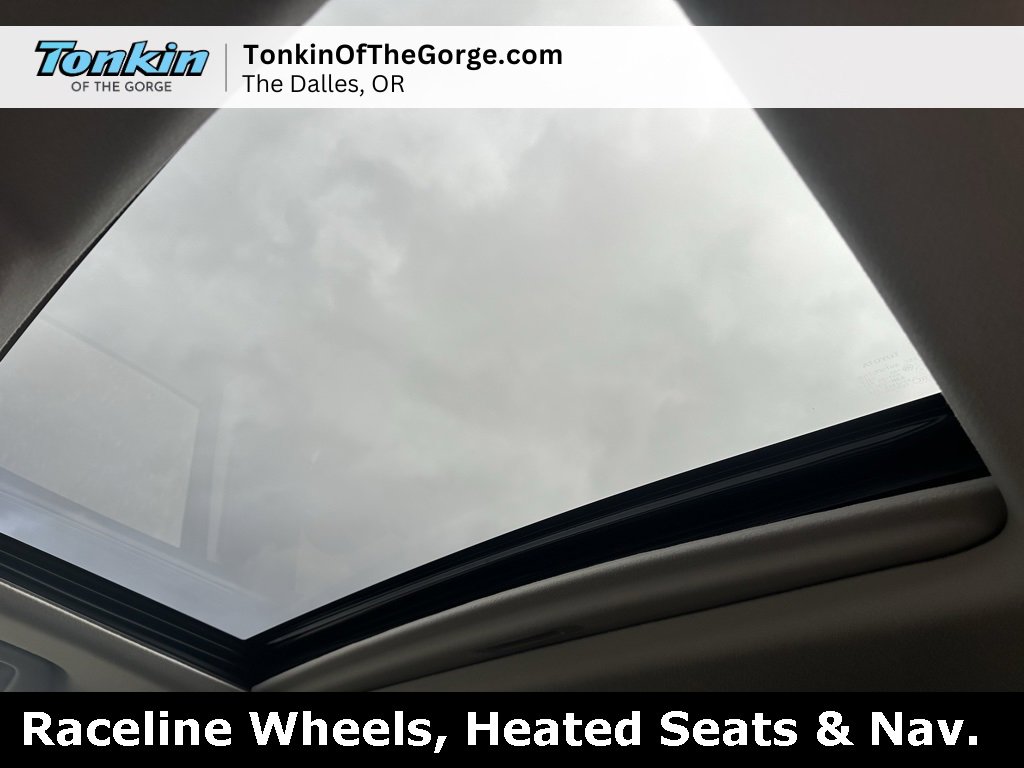 Used 2024 Toyota 4Runner SR5 Premium image 16