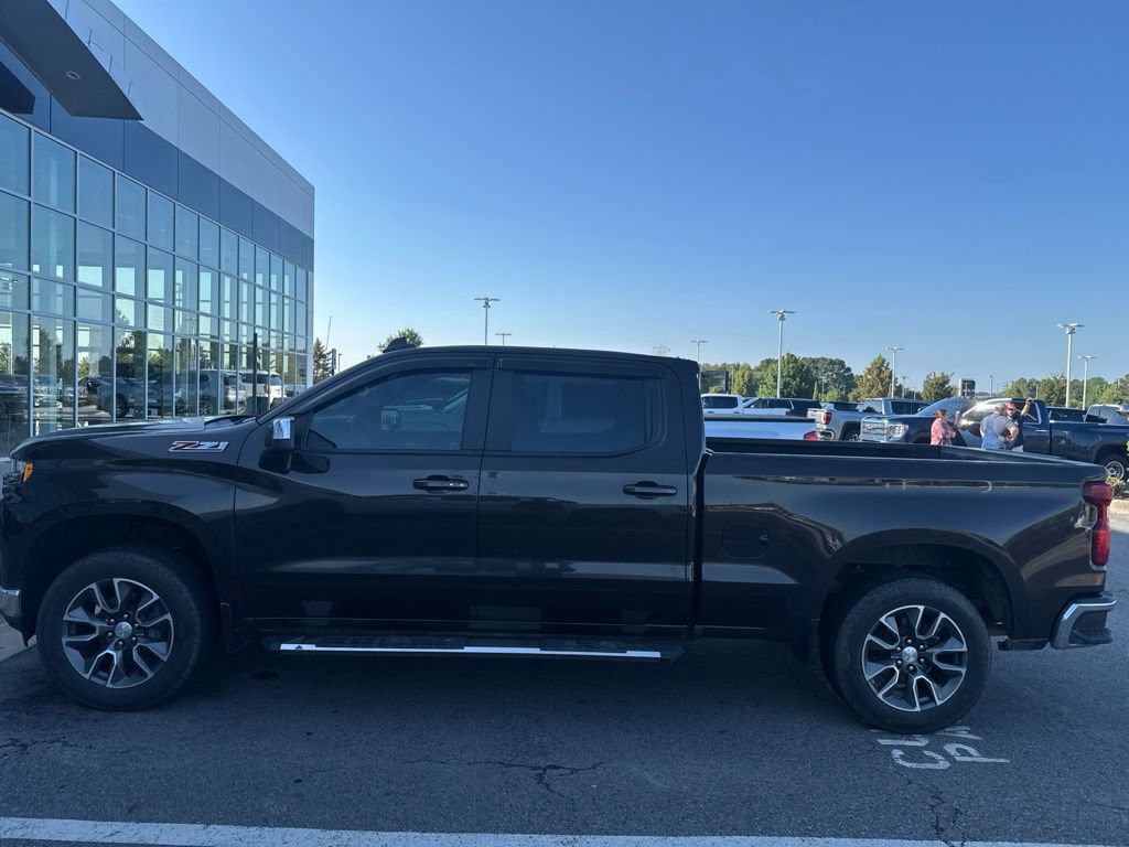 Used 2020 Chevrolet Silverado 1500 LT w/ All-Star Edition AWD/4WD image 13