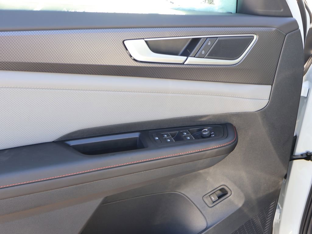New 2026 Volkswagen Atlas Peak Edition AWD/4WD image 28