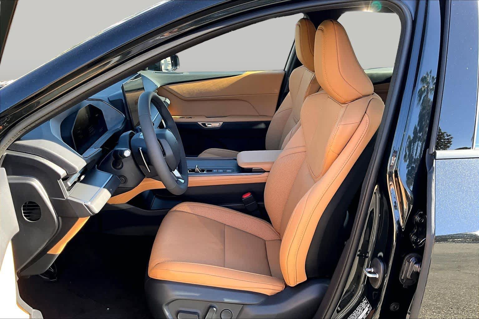 New 2026 Lexus ES 350e FWD image 18