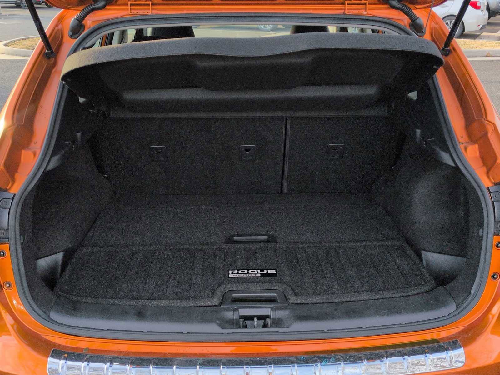 Used 2017 Nissan Rogue Sport SV w/ SV All-Weather Package image 32