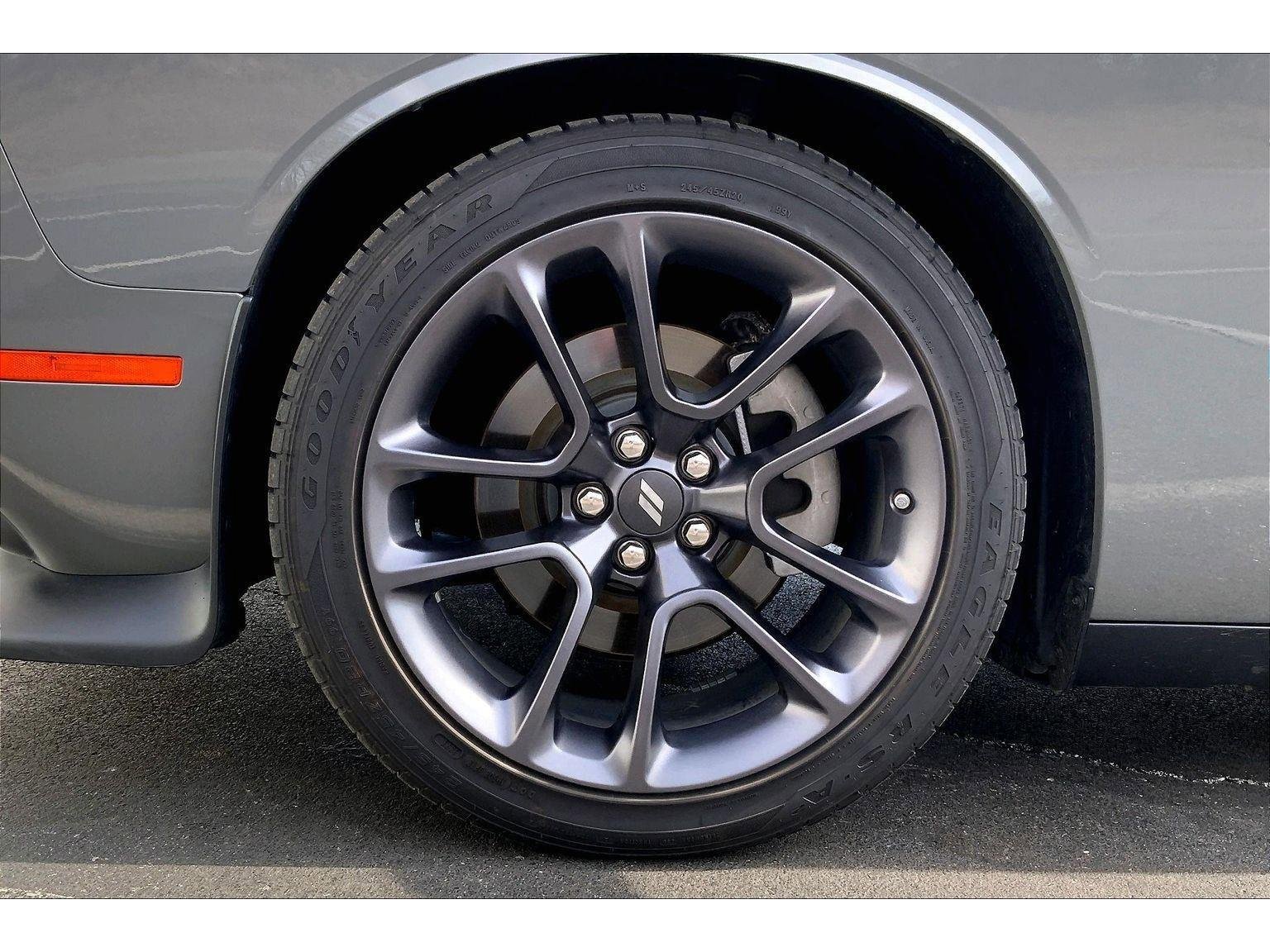 Used 2023 Dodge Challenger R/T w/ T/A Package image 7