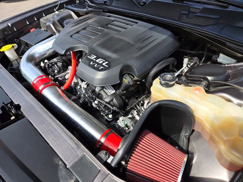 Used 2021 Dodge Challenger SXT w/ Blacktop Package image 20