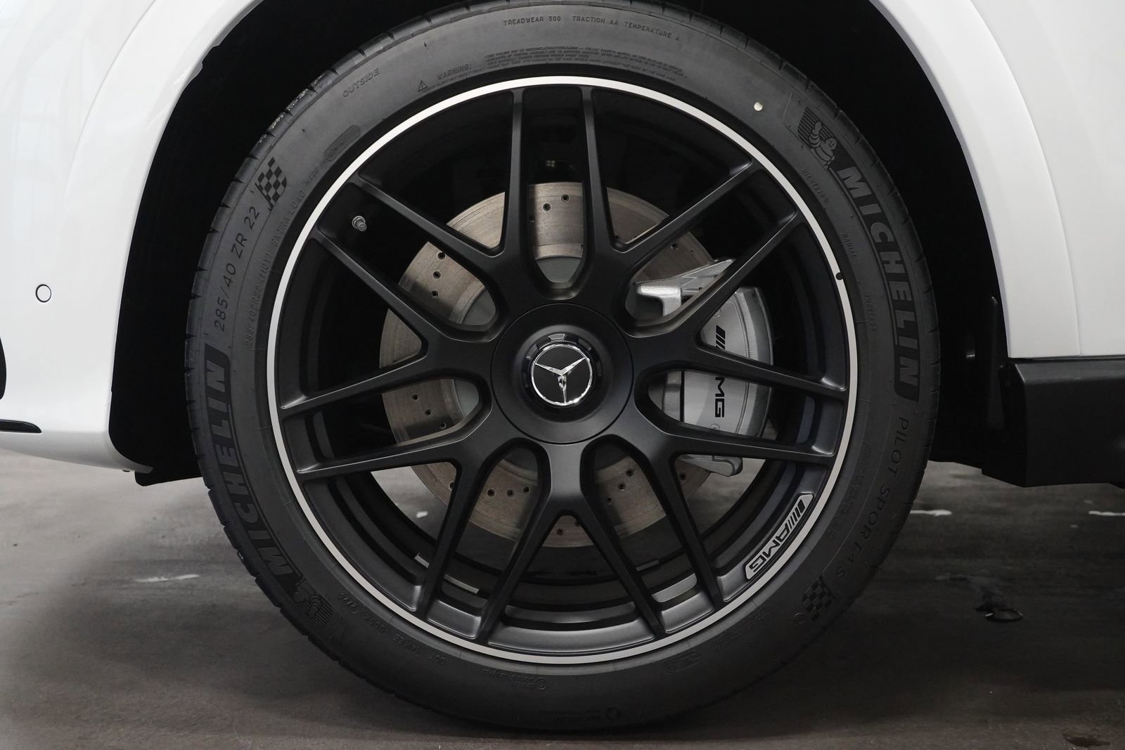 New 2026 Mercedes-Benz GLE 53 AMG 4MATIC image 13