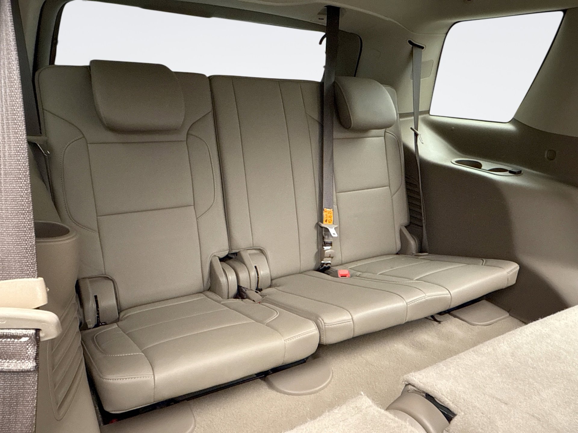 Used 2020 Chevrolet Tahoe LT w/ Luxury Package image 21