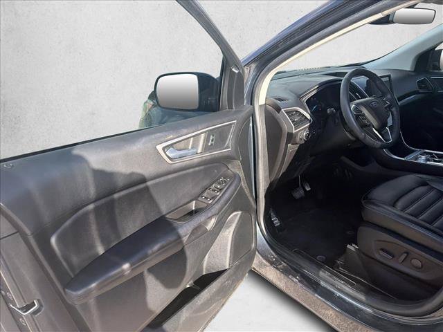 Used 2023 Ford Edge SEL w/ Convenience Package AWD/4WD image 9