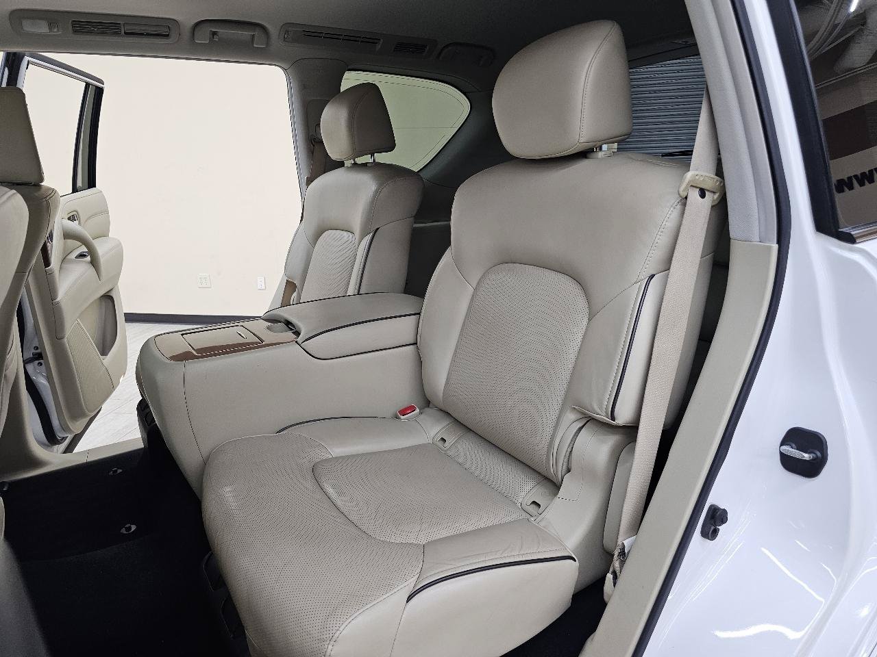 Used 2019 INFINITI QX80 Luxe w/ 22" Wheel Package AWD/4WD image 26