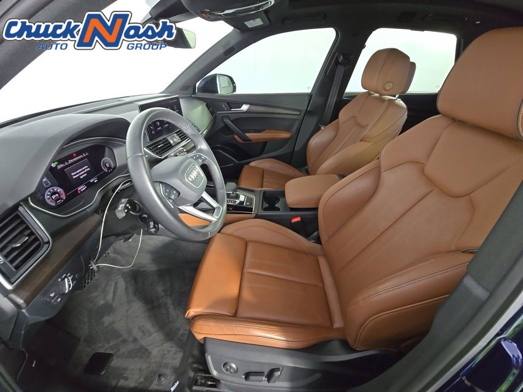 Used 2023 Audi Q5 2.0T Premium Plus w/ Premium Plus Package AWD/4WD image 4