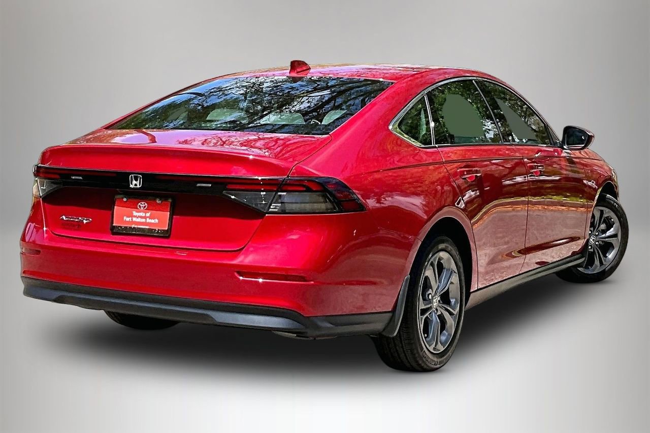 Used 2024 Honda Accord EX image 5