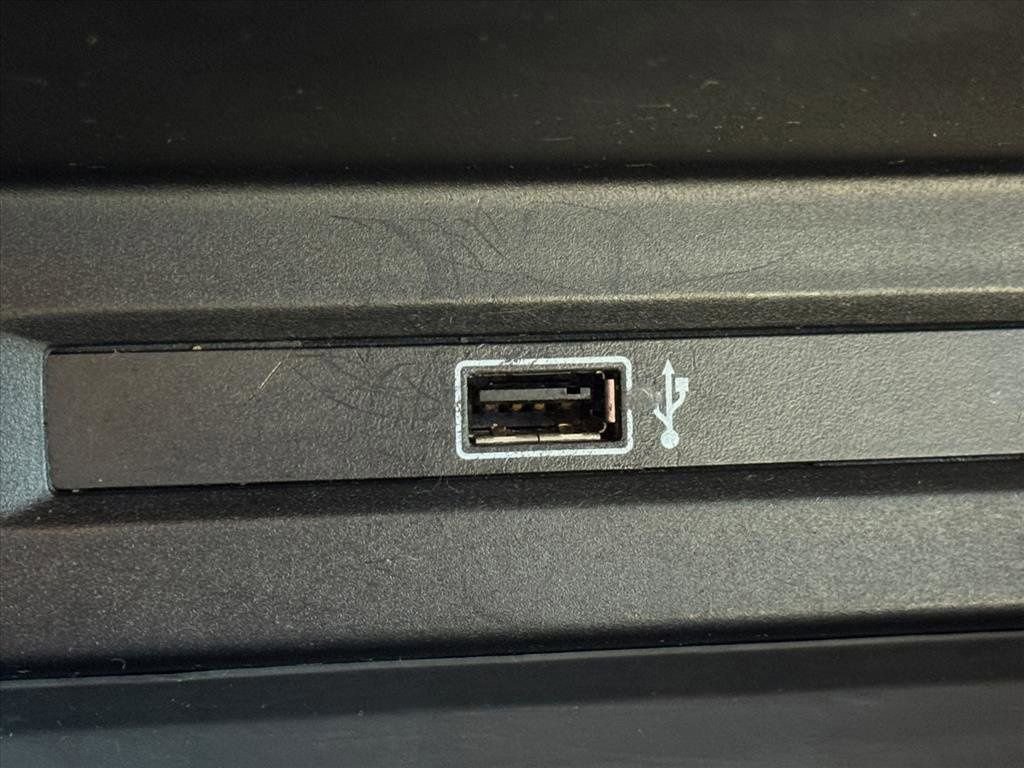 Used 2018 Volkswagen Tiguan S image 27