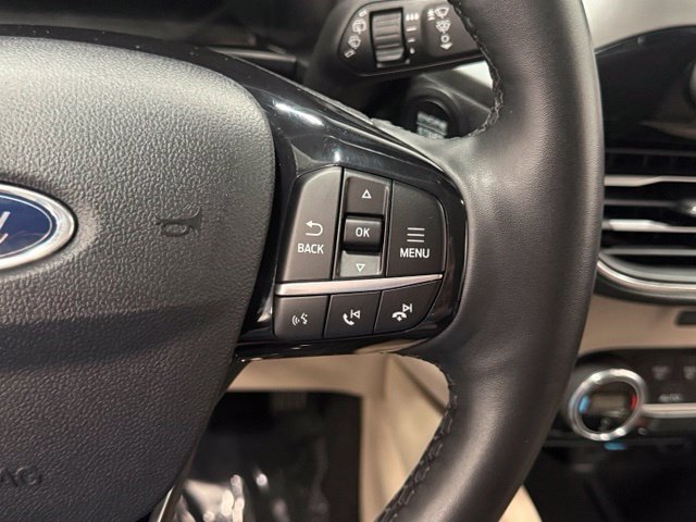 Used 2021 Ford Escape Titanium AWD/4WD image 13