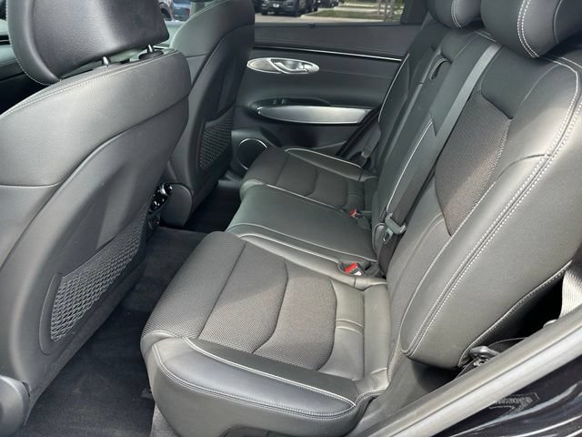 Used 2025 Genesis GV70 2.5T w/ Sport Prestige Package AWD/4WD image 15