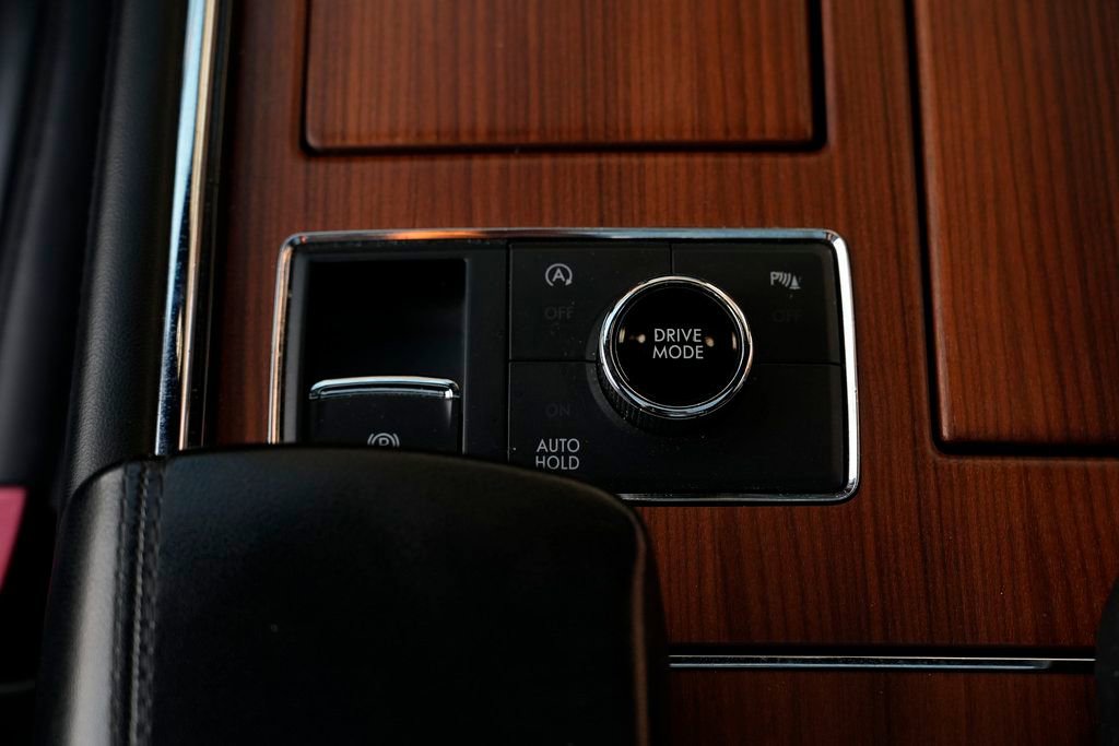 Used 2019 Lincoln Navigator Select image 45