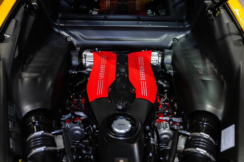 Used 2016 Ferrari 488 GTB RWD image 29