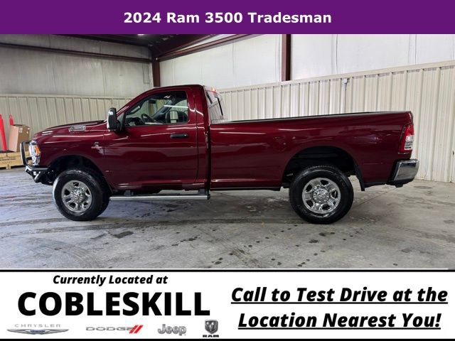 Used 2024 RAM 3500 Tradesman w/ Chrome Appearance Group image 8