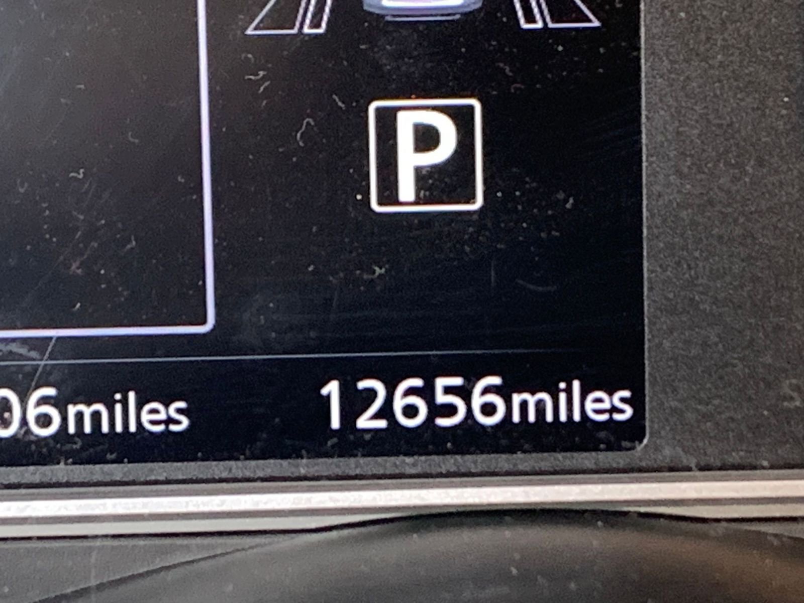 Used 2025 Nissan Versa SV image 10