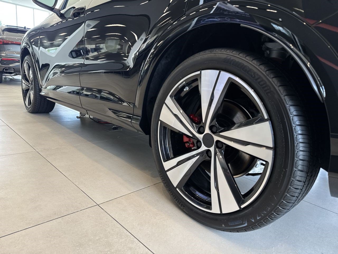New 2026 Audi SQ5 Premium Plus AWD/4WD image 3