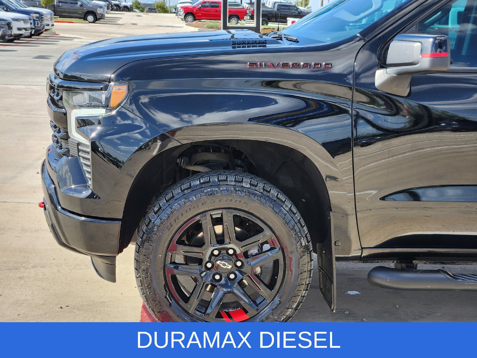 Used 2023 Chevrolet Silverado 1500 RST w/ Redline Edition AWD/4WD image 10