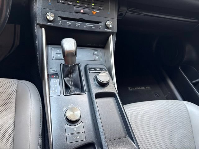 Used 2016 Lexus IS 300 AWD w/ Premium Package image 17