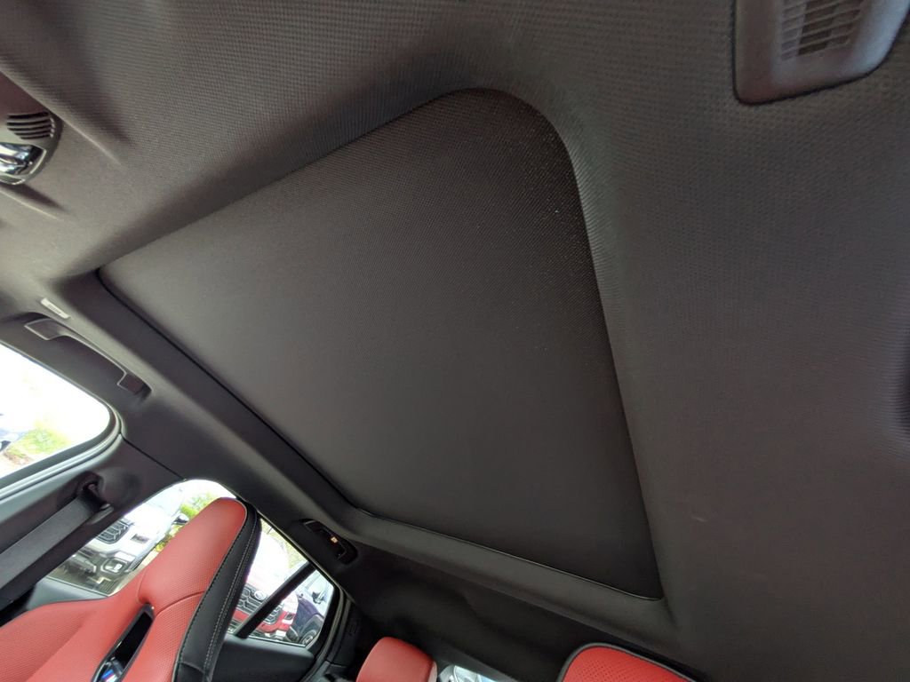 Used 2025 BMW X2 M35i w/ Premium Package image 19