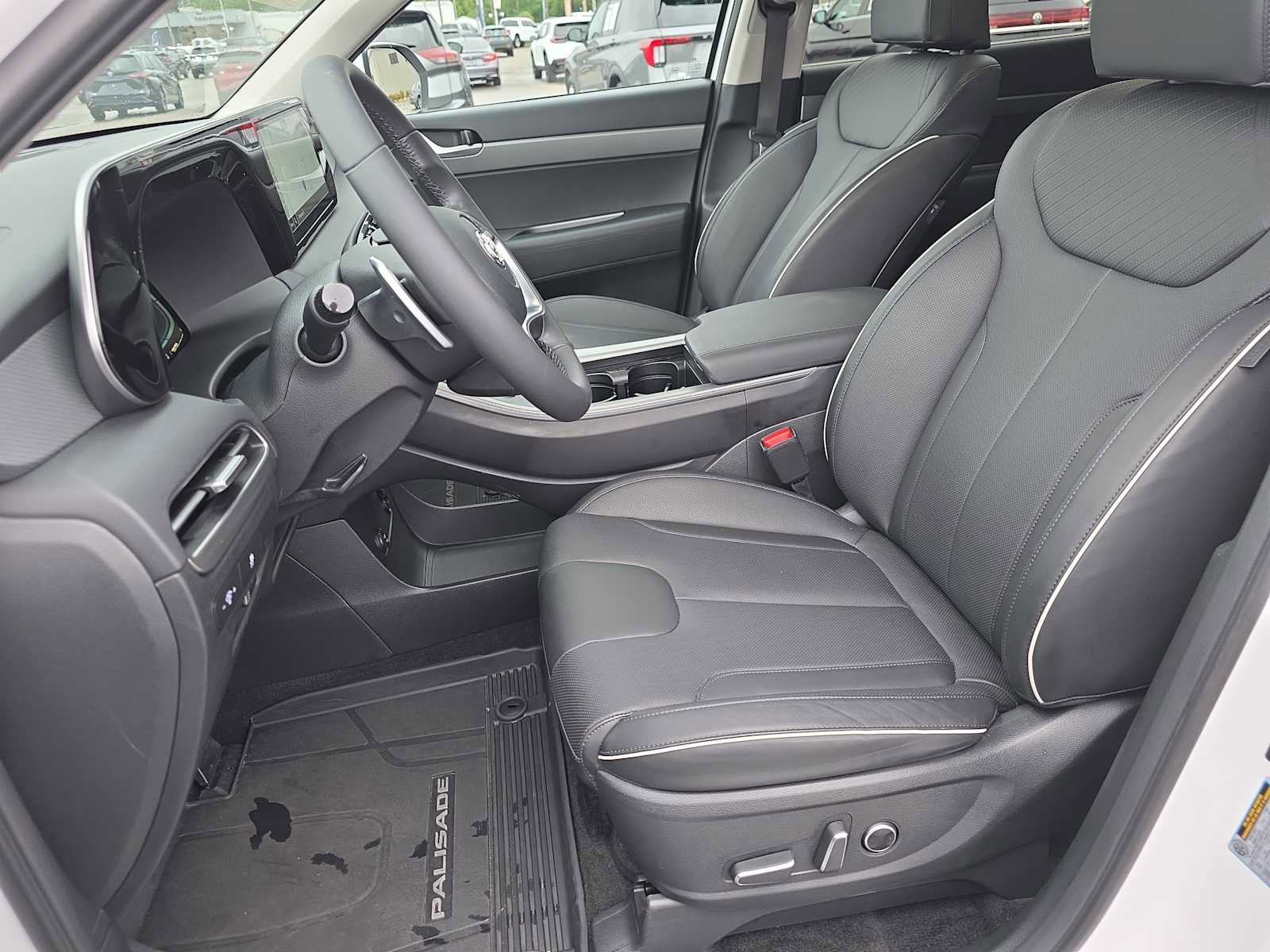 Used 2024 Hyundai Palisade XRT FWD image 11