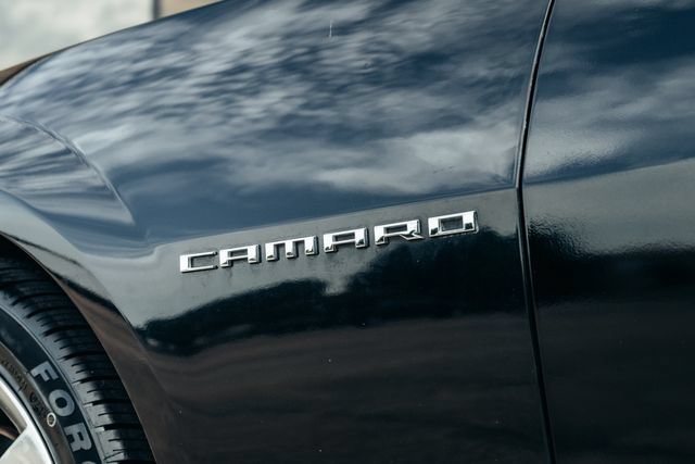 Used 2010 Chevrolet Camaro SS w/ LPO, Ground Effects Package RWD image 29