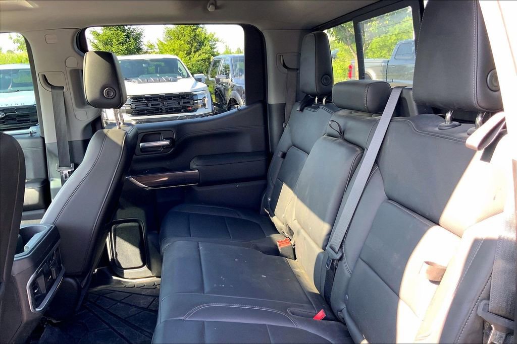 Used 2020 Chevrolet Silverado 1500 LTZ w/ LTZ Premium Package AWD/4WD image 11