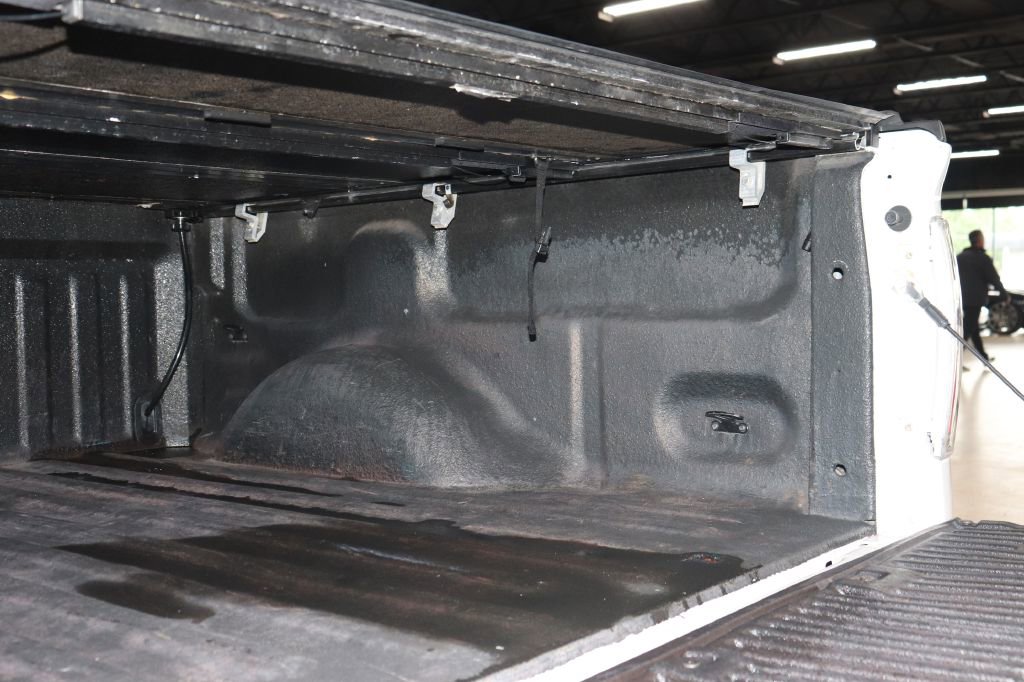 Used 2013 Ford F150 Platinum image 21