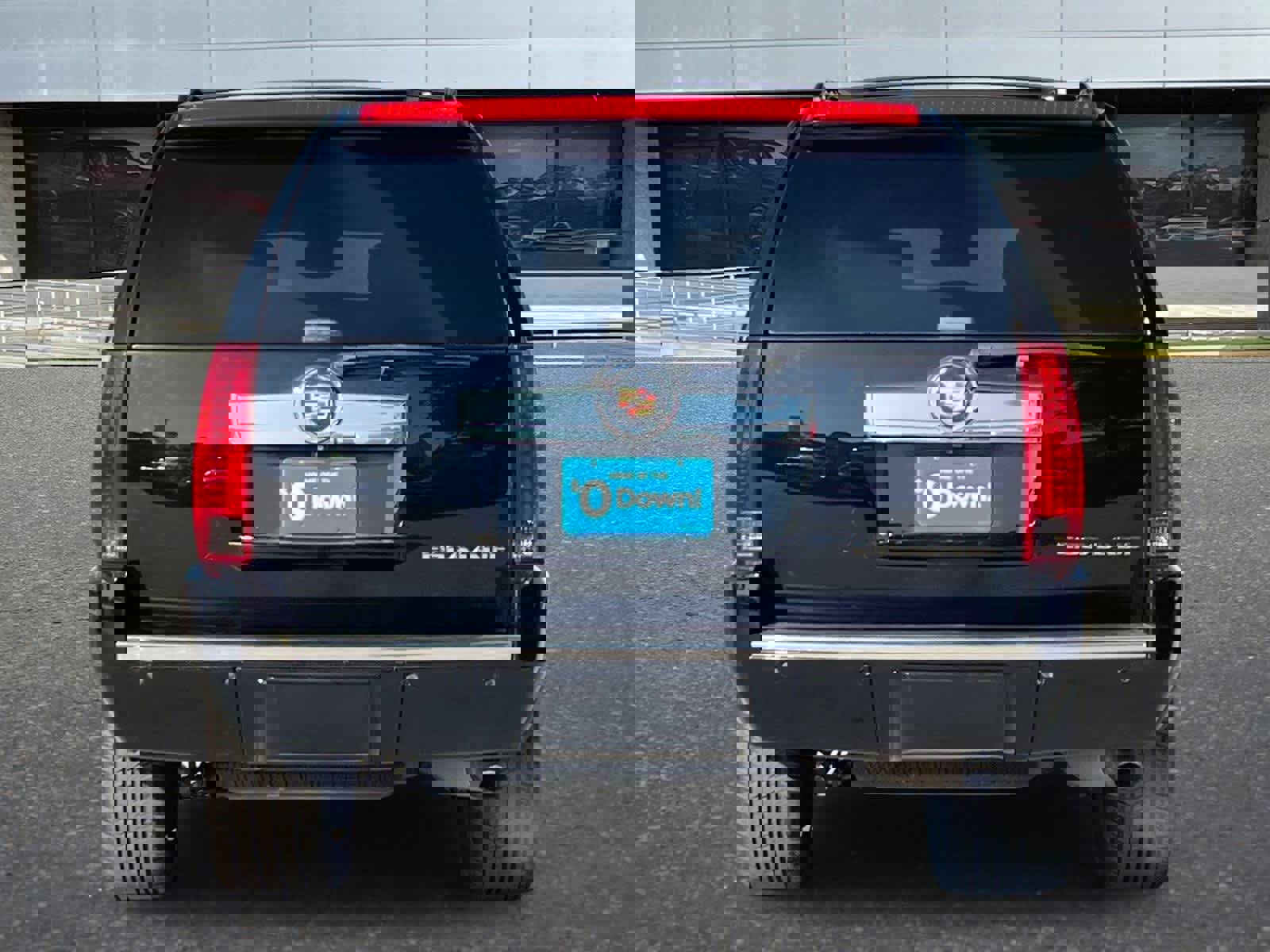 Used 2014 Cadillac Escalade Luxury image 8