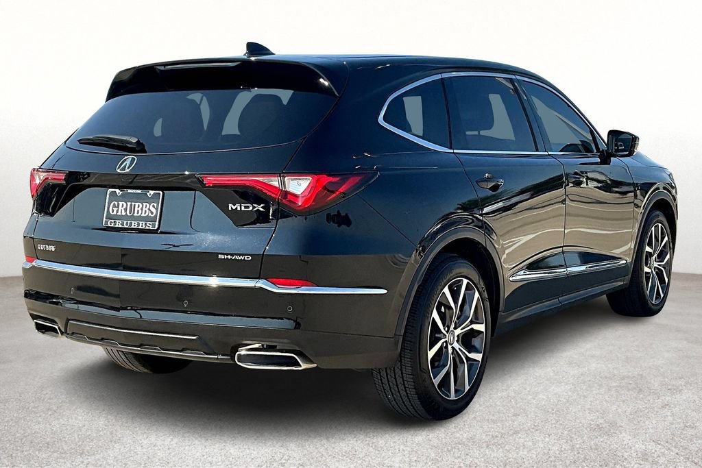 Used 2024 Acura MDX SH-AWD w/ Technology Package image 3
