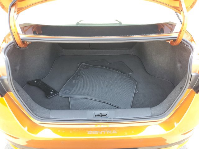 Certified 2025 Nissan Sentra SR w/ SR Premium Package image 30