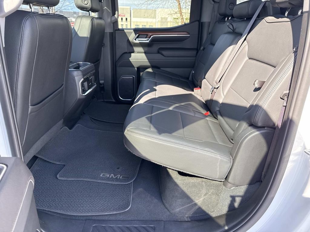 Used 2022 GMC Sierra 1500 Denali w/ Denali Reserve Package AWD/4WD image 23