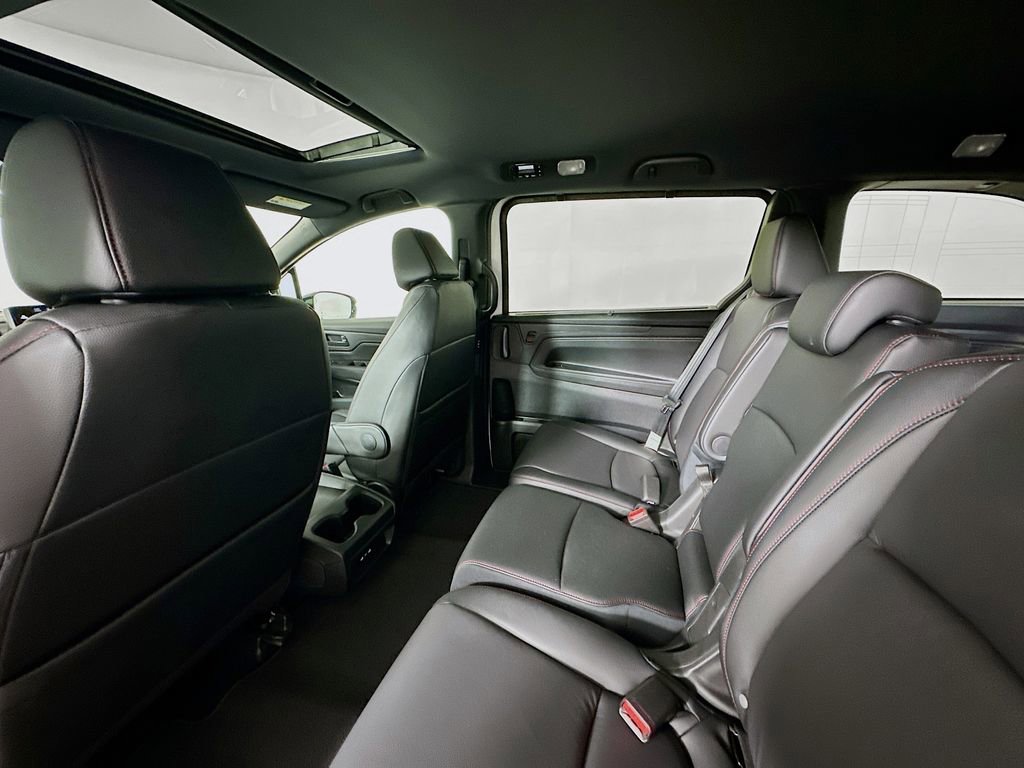 Used 2026 Honda Odyssey Sport-L image 17
