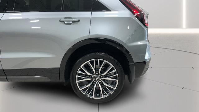 Used 2025 Cadillac XT4 Sport AWD/4WD image 27
