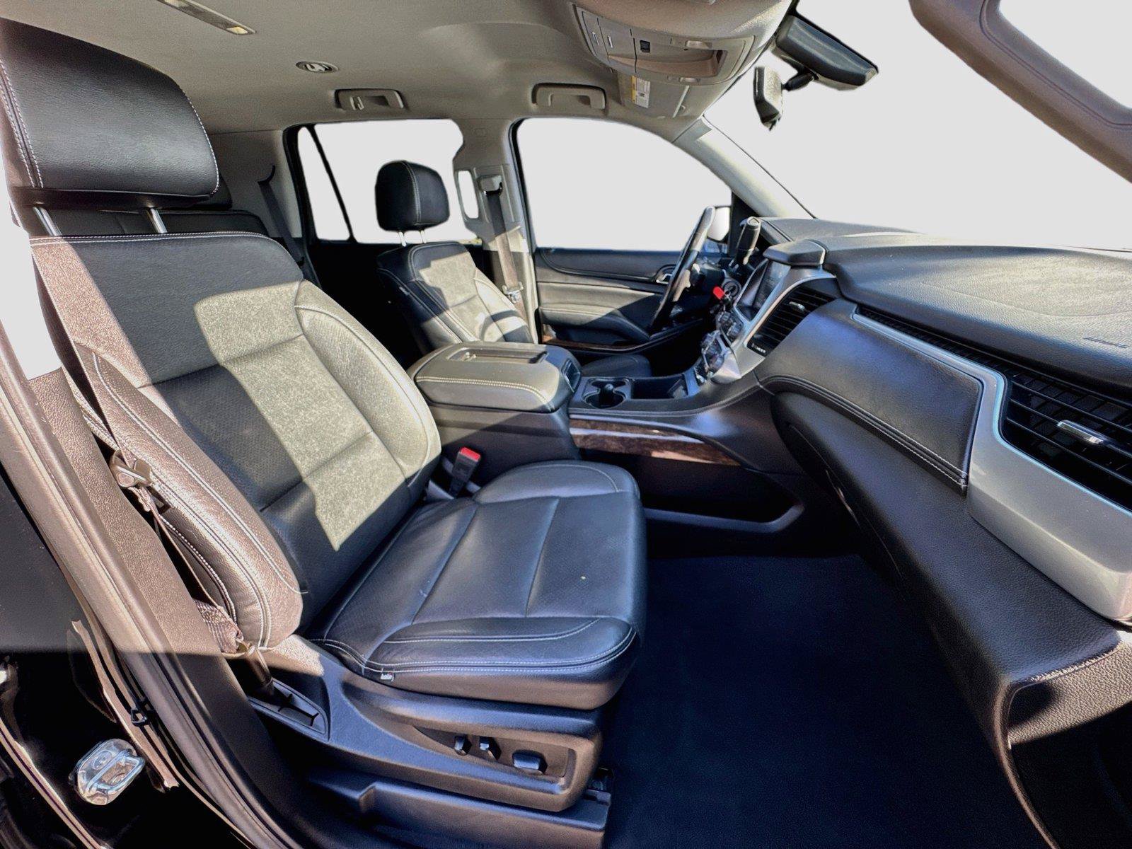 Used 2020 Chevrolet Tahoe LS AWD/4WD image 30