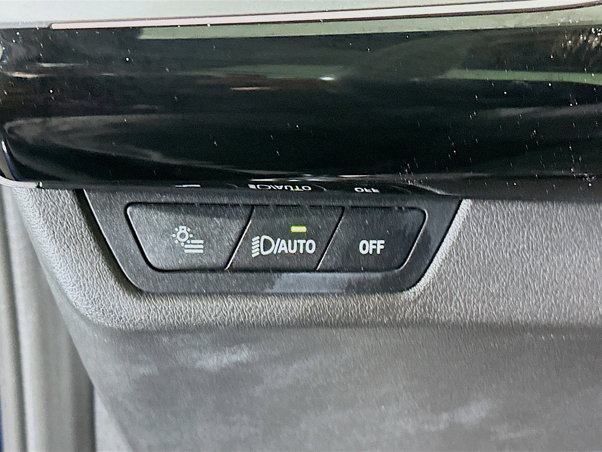 Used 2025 BMW X1 xDrive28i image 17