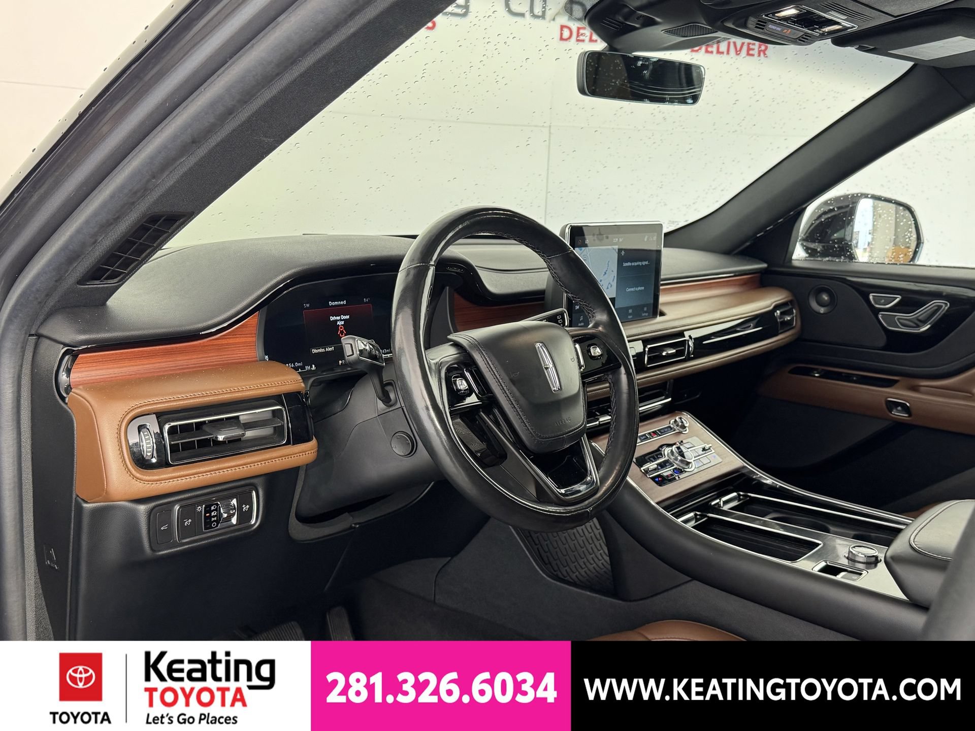 Used 2022 Lincoln Aviator Reserve w/ Elements Package Plus RWD image 13