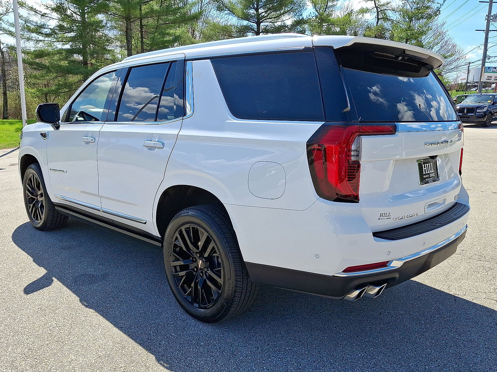 Certified 2025 GMC Yukon Denali w/ Sun & Power Step Package image 22