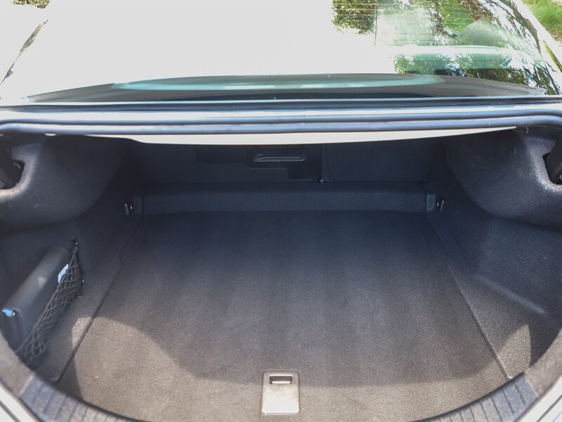 Used 2019 Mercedes-Benz CLA 250 image 32