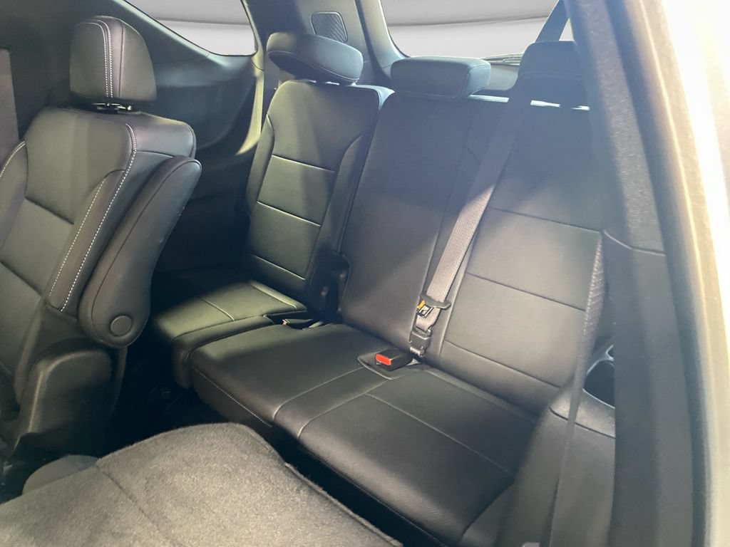 Certified 2025 Chevrolet Traverse LT AWD/4WD image 31