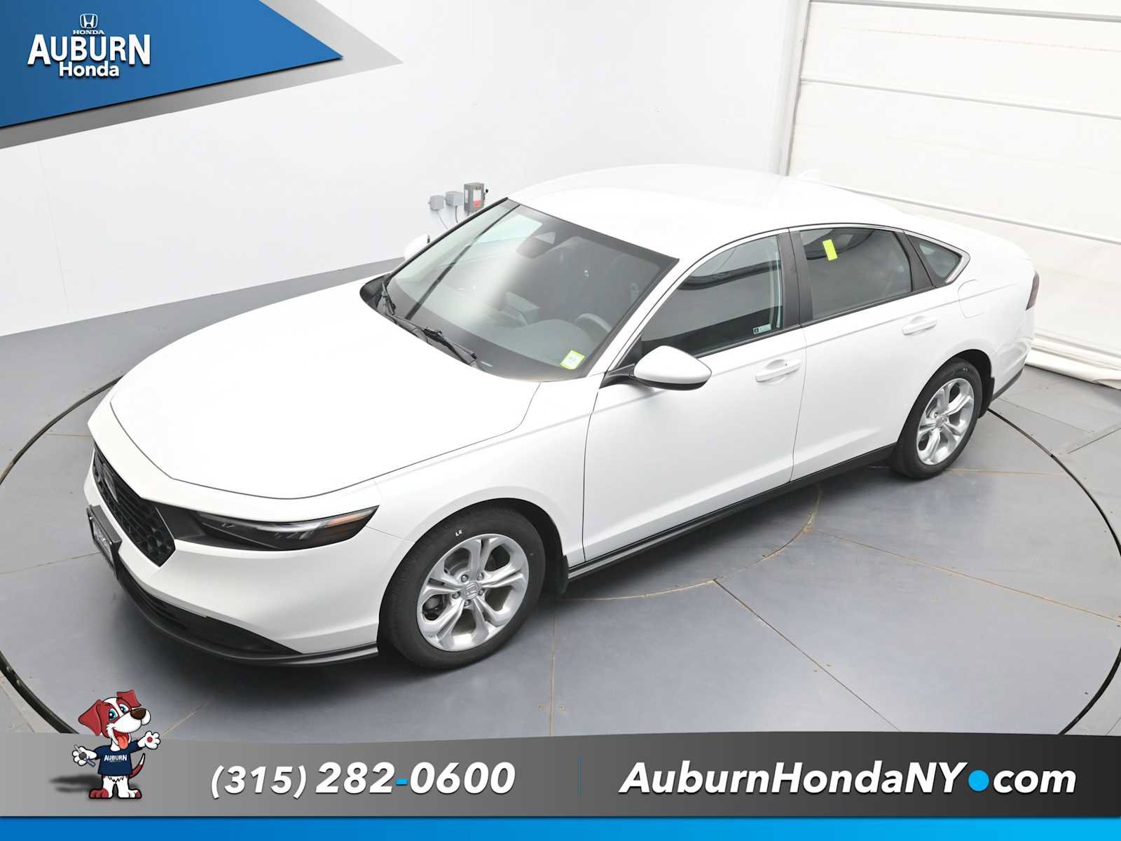 Used 2023 Honda Accord LX image 33
