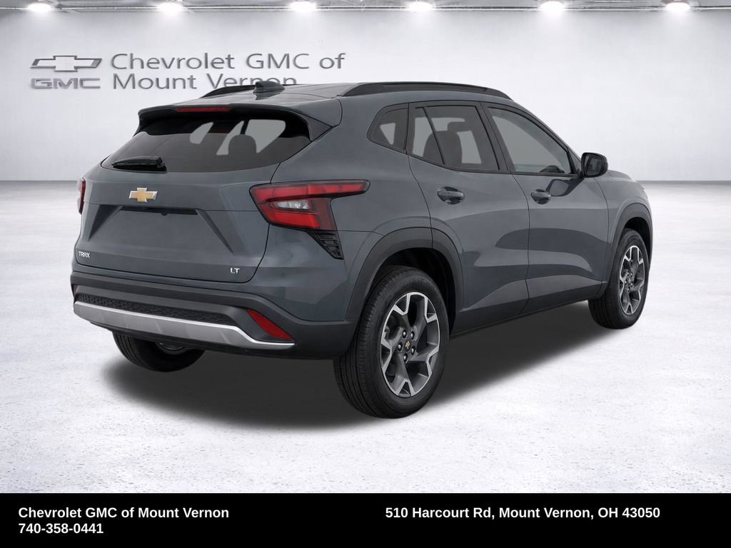 Used 2026 Chevrolet Trax LT FWD image 4