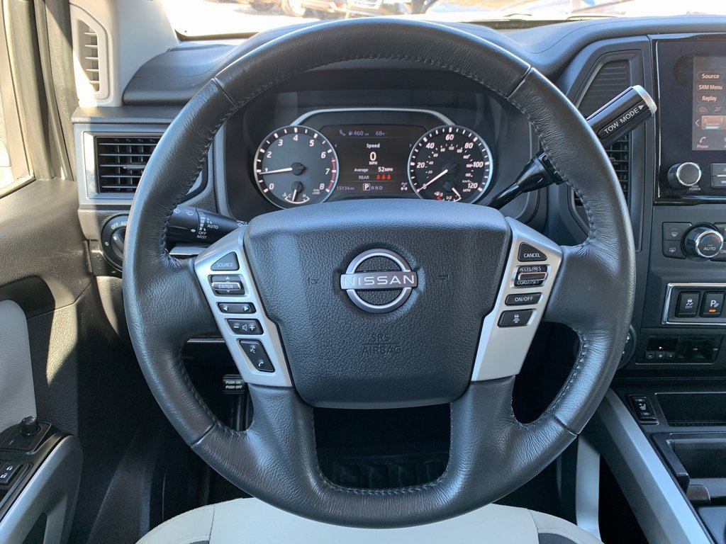 Used 2024 Nissan Titan SV w/ SV Convenience Package image 12