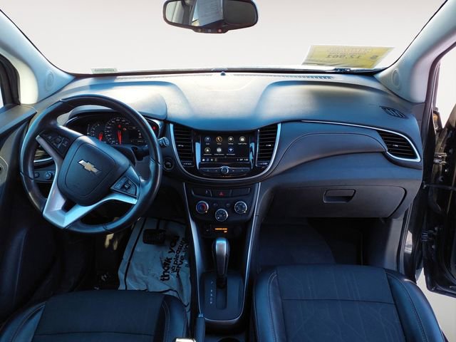 Used 2018 Chevrolet Trax LT w/ Redline Edition image 11