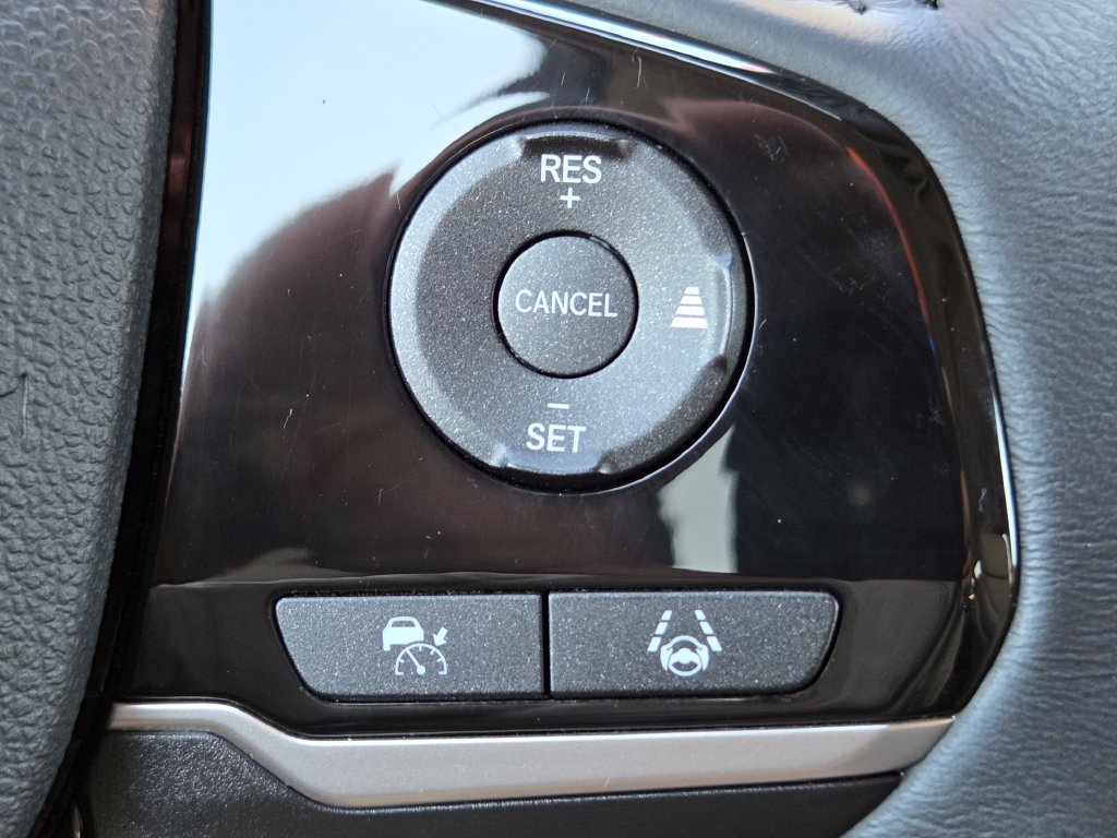 Used 2024 Honda Odyssey Touring image 17