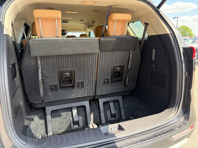 Used 2024 Kia Carnival EX FWD image 18