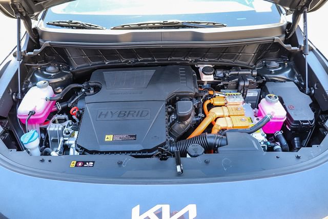Certified 2025 Kia Niro EX FWD image 28